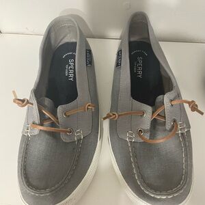 Sperry topsiders Gray